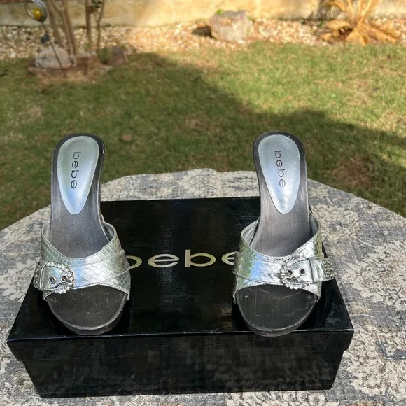 Vintage BeBe Carmen Heels - Size 5 - Picture 15 of 17